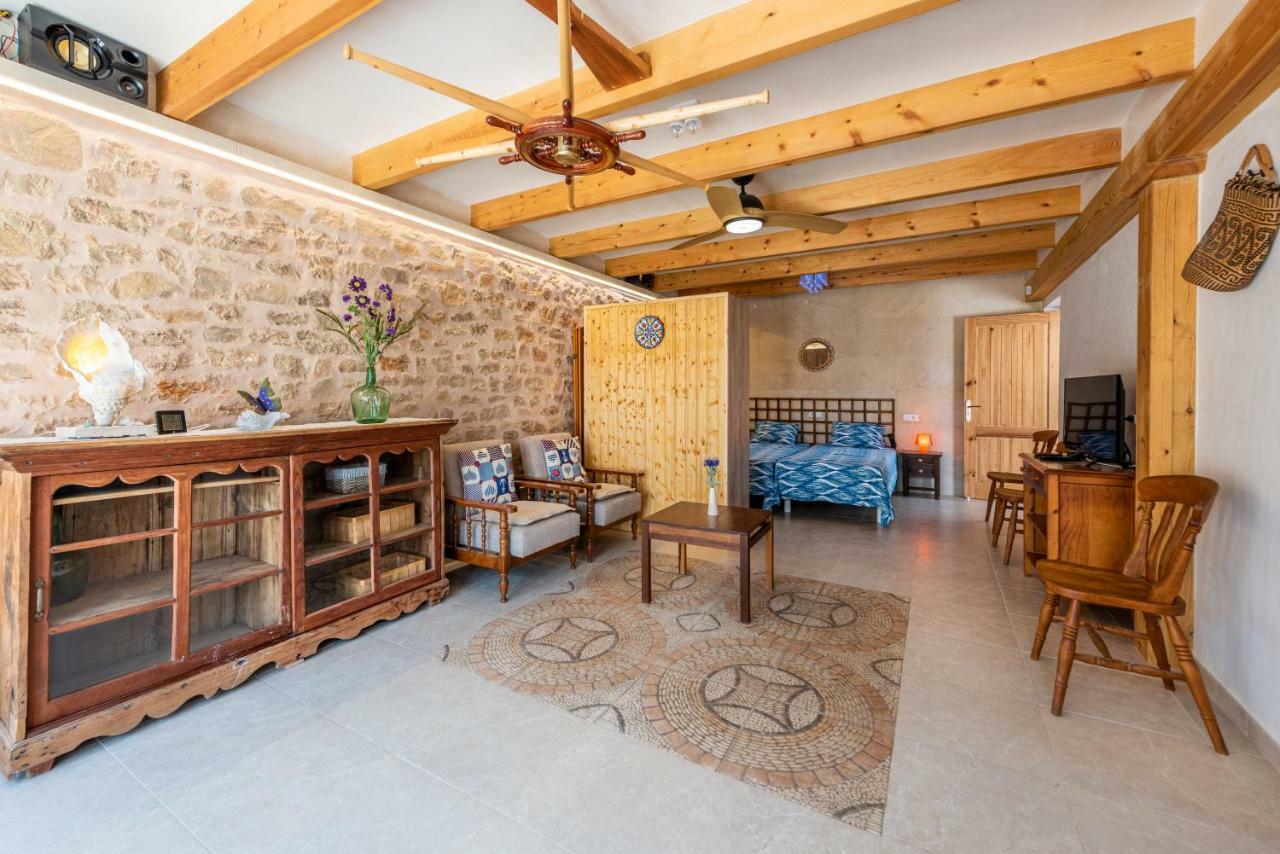 Castell Des Paradis Villa